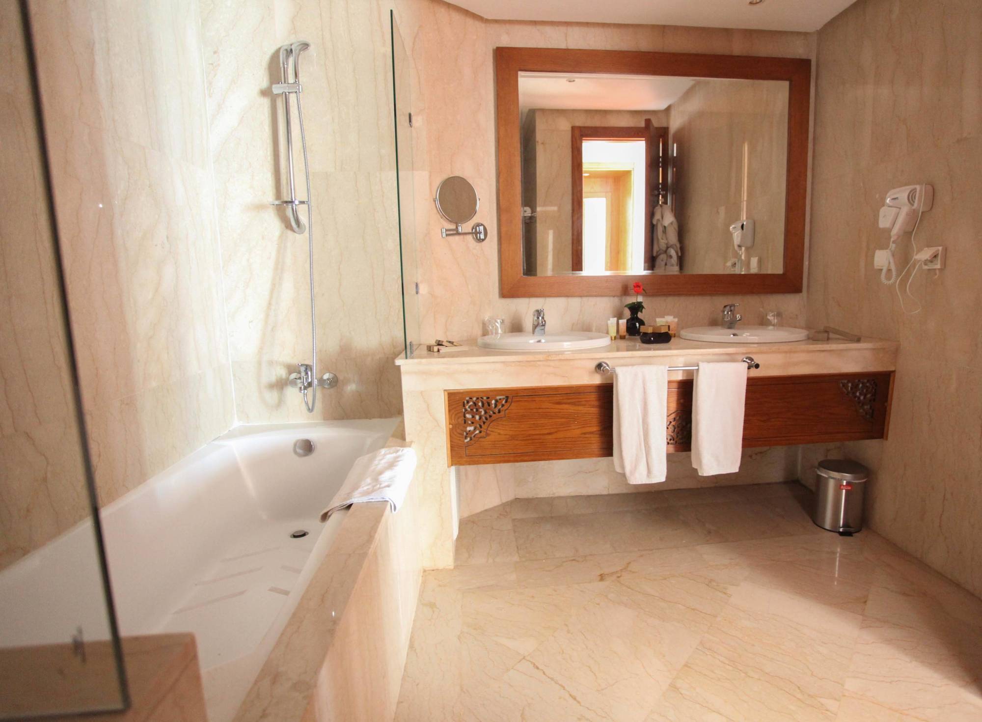 Grand Mogador Sea View & Hotel